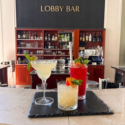Lobby bar